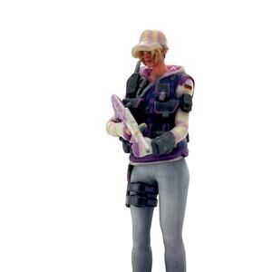 Rainbow Six Siege IQ Elite Figure Rifle and Pink uniform- Ubisoft Collectible